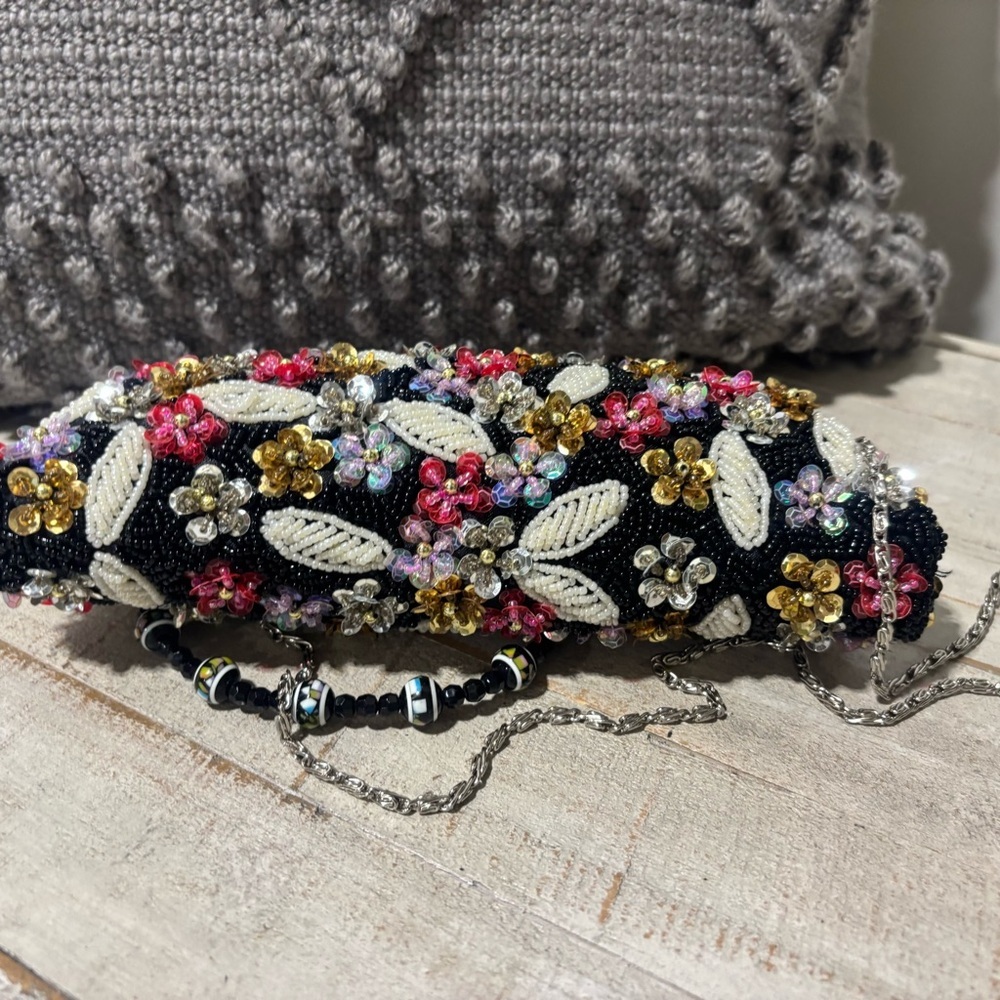 Vintage❤️Hand-Beaded Floral Hand/Crossbody Evening Bag - Picture 5 of 8